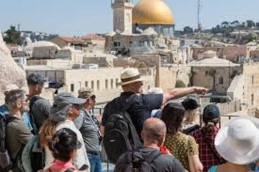 40 min turist İsraildə qapalı qalıb