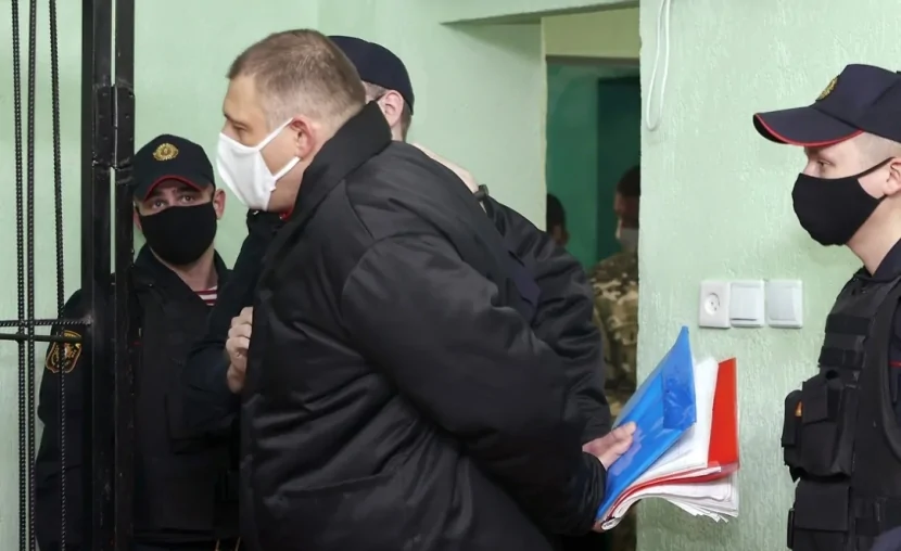 Belarus Tixanovskini həbsdən azad etdi