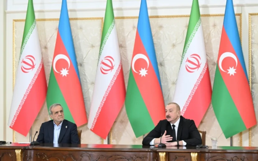 İlham Əliyev Pezeşkiana başsağlığı verdi