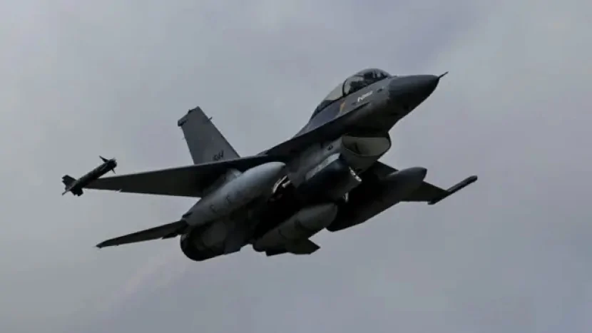 Ukraynanın F16-sı vuruldu