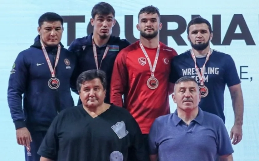 Azərbaycan güləşçiləri Türkiyədəki turniridə 8 medal QAZANIBLAR