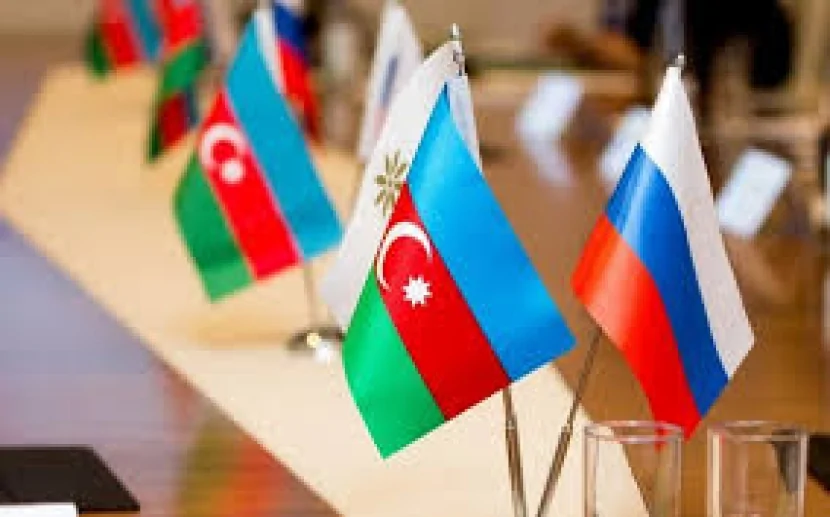 Azərbaycan SSRİ-nin qurulmasına MANEƏ OLUR
