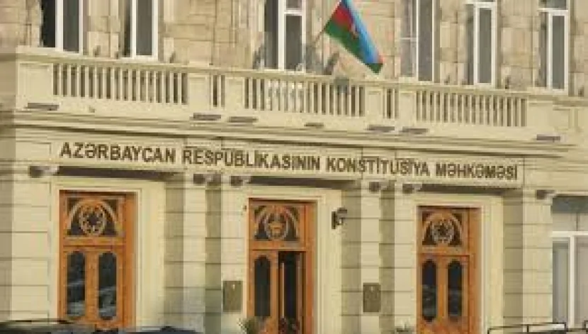 17 ildən sonra yerinə oğlu gəlir