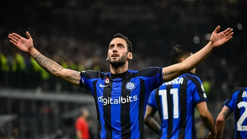 İnter Hakanın yerinə futbolçu axtarır