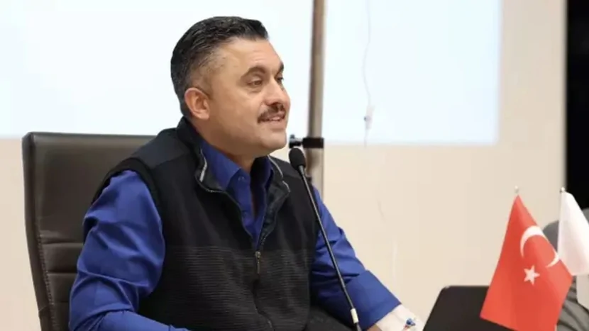 Türkiyədə daha bir bələdiyyə başçısı saxlanılıb