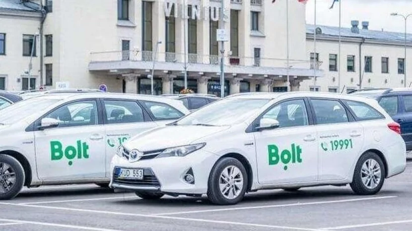Taksi sürücülərinə yeni tələb