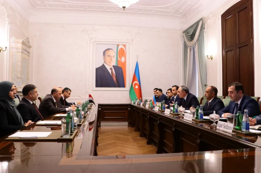 Baş prokuror İraq Ali Məhkəməsinin sədri ilə görüşüb