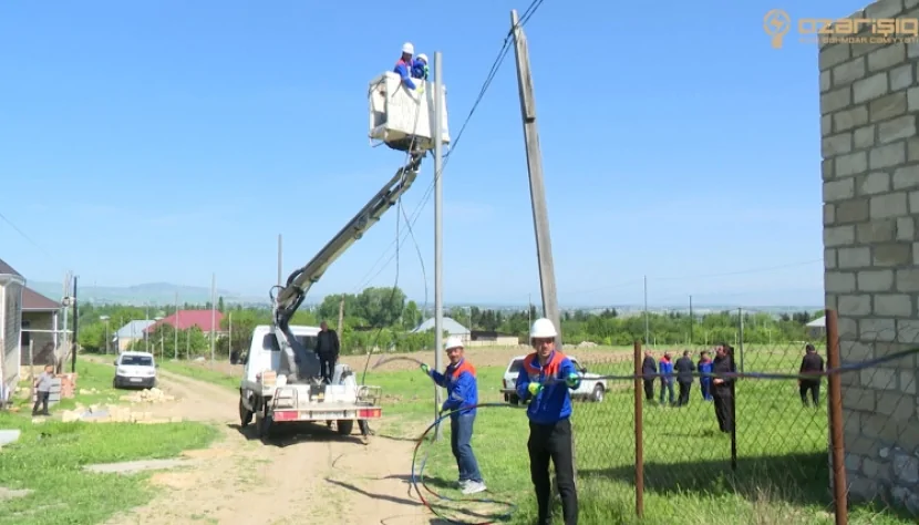 “Azərişıq” ASC Tovuzun bir sıra kəndlərində elektrik təsərrüfatını yeniləyir