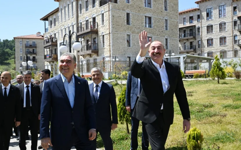 Liderlərin Qarabağa səfərinin VİDEOSU