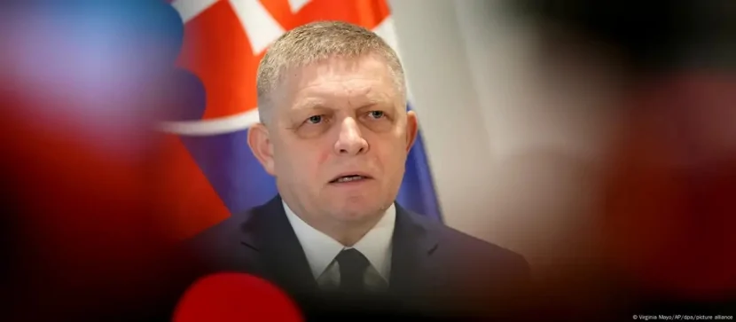 Slovakiya sanksiyalara yol verir