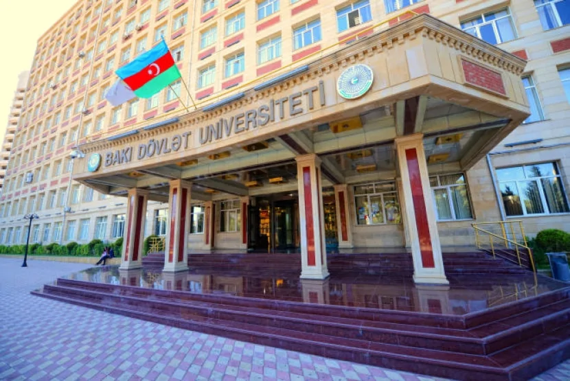 Universitetlərdə təhsil haqqı artırılır? - Rəsmi cavab