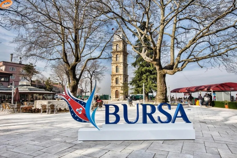 Yanğınlar səbəbindən 3500-dən çox insan TƏXLİYƏ EDİLDİ