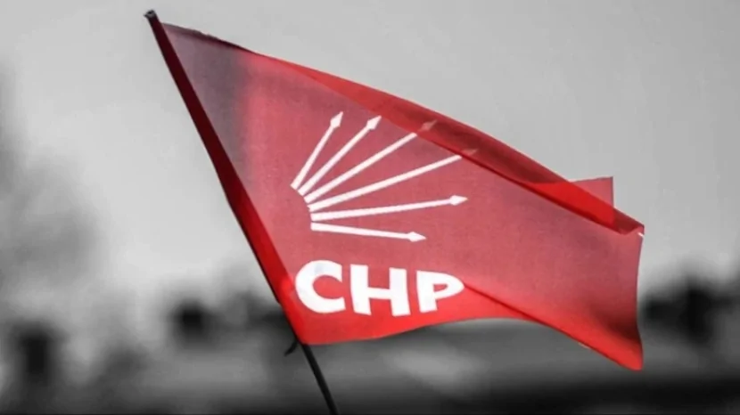 Partiyada kütləvi istefa: Rayon rəhbərliyi buraxıldı