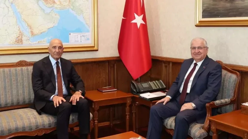 Nazir səfiri qəbul etdi
