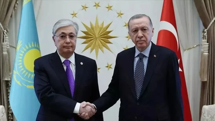 Tokayev Türkiyəyə rəsmi səfər edib
