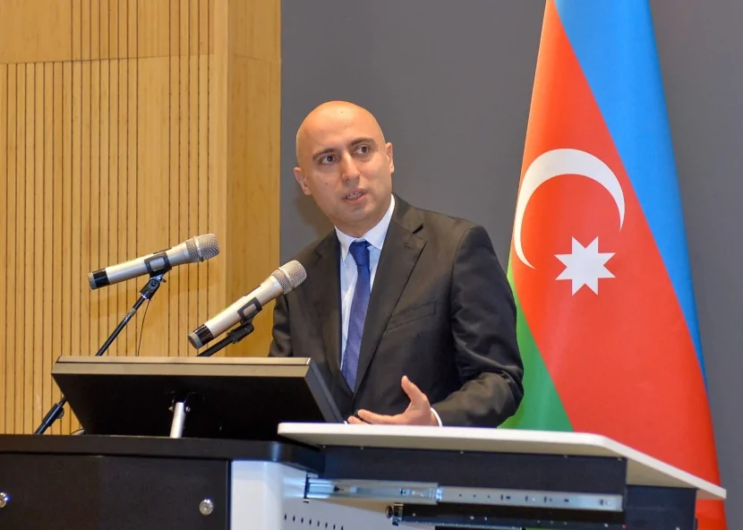 Təhsil naziri Emin Əmrullayev Sahil Həmidova VƏZİFƏ VERDİ