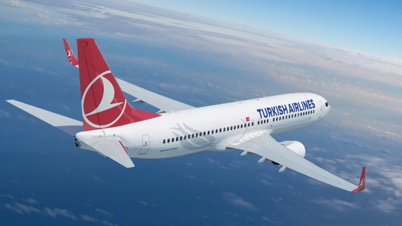 \"Turkish Airlines\"in təyyarəsində tüstülənmə baş verib