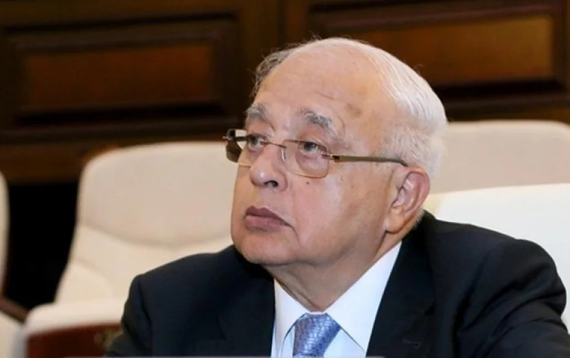 Elçin Əfəndiyev vəfat etdi
