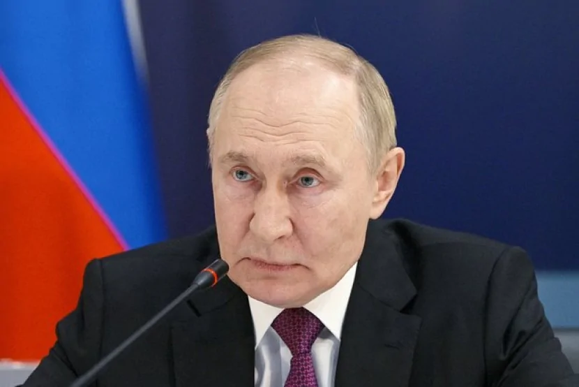 Avropa- Putin geri  çəkilməyəcək