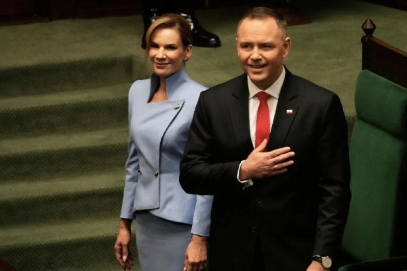 Rəsmi olaraq Polşa prezidenti oldu