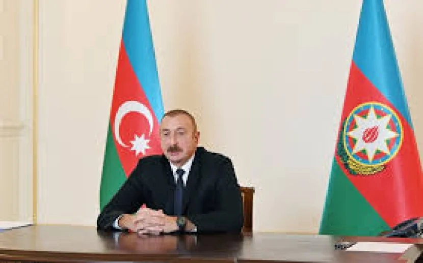 İlham Əliyev sinqapurlu həmkarını təbrik edib