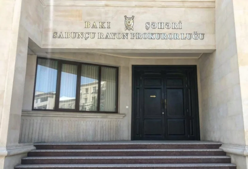 9-cu mərtəbədən yıxılan qadın öldü