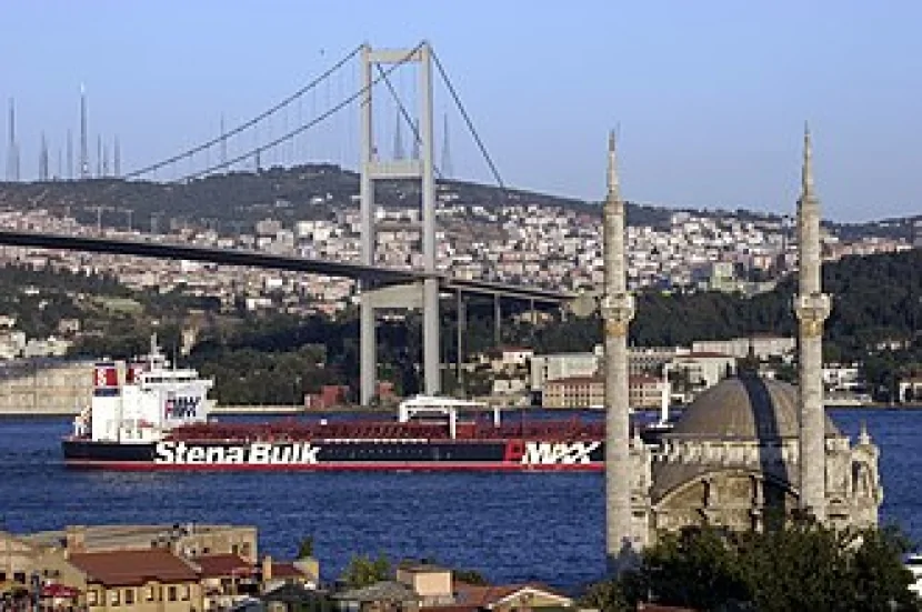 İstanbul boğazı bu səbəbdən BAĞLANDI