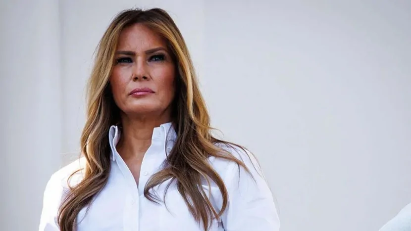 Melania Trump 1 milyard dollarlıq məhkəmə iddiası ilə hədələyir