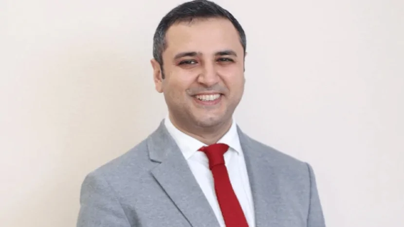 9 il sonra gələn övlad sevinci 