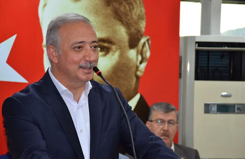 Millət vəkili QƏZAYA DÜŞDÜ