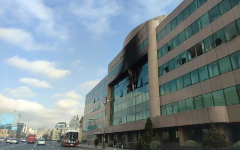 Perinatal Mərkəzdə 7 körpənin öldüyü yanğınla bağlı məhkəmədə şahidlər ifadə verib