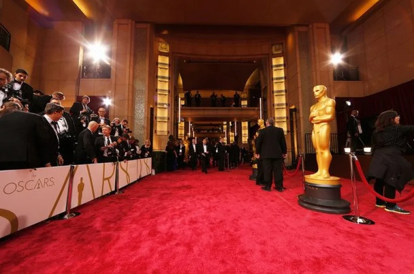 YouTube The Oscar mükafatın hüquqlarını almaq istəyir