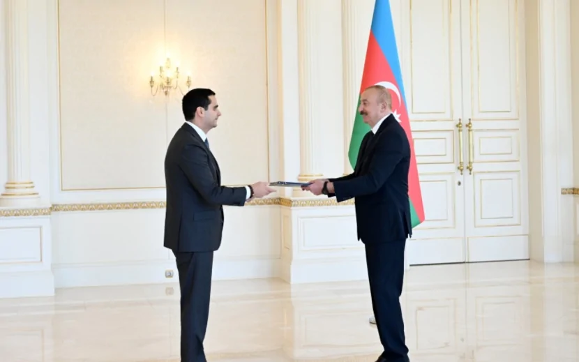 İlham Əliyev Slovakiyanın yeni səfirinin etimadnaməsini qəbul edib - FOTOLAR
