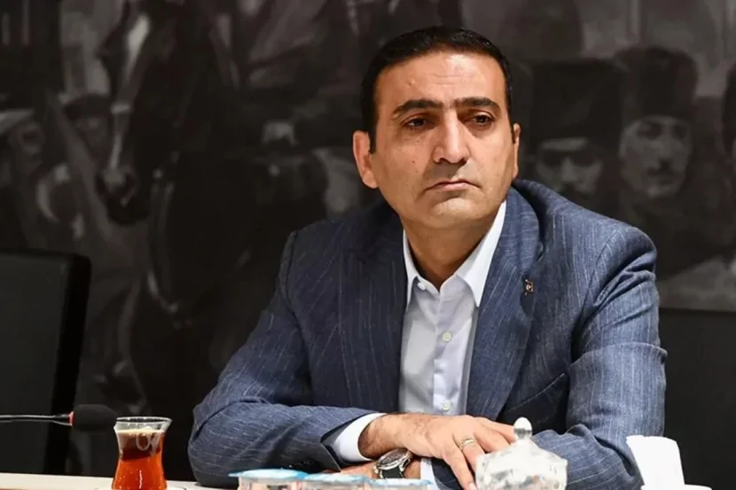 Türkiyədə Beyoğlu Bələdiyyə sədri vəzifəsindən uzaqlaşdırıldı