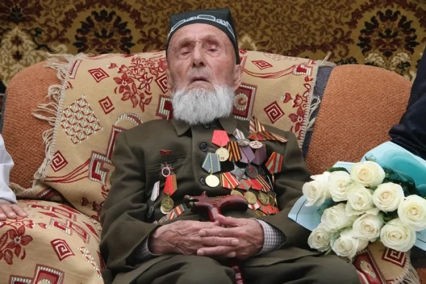 Böyük Vətən müharibəsinin ən yaşlı veteranı vəfat edib
