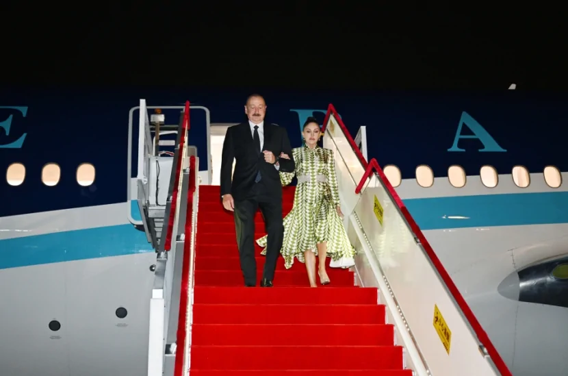 Prezident İlham Əliyev və xanımı Mehriban Əliyeva Çində belə qarşılanıb