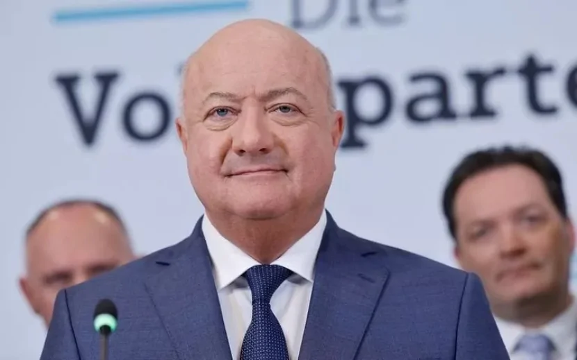 Avstriya NATO-ya üzv OLMAYACAQ