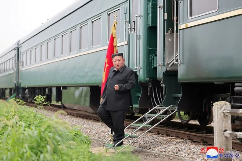 Kreml: Putinin Kim Çen Inla görüşü Pekində müzakirə olunacaq