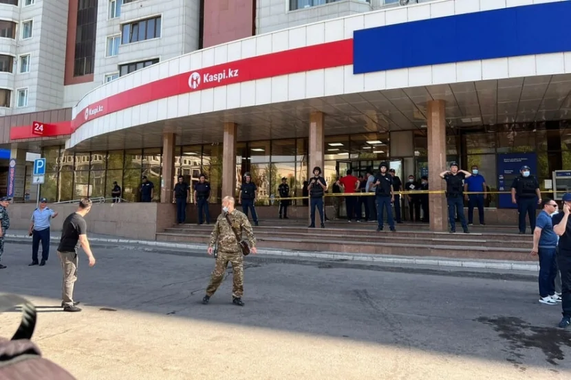 Qazaxıstan banklarından ittihama CAVAB