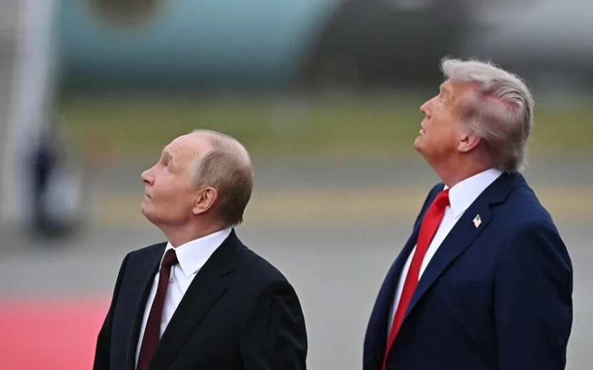 Tramp Putinlə olan şəklini PAYLAŞDI