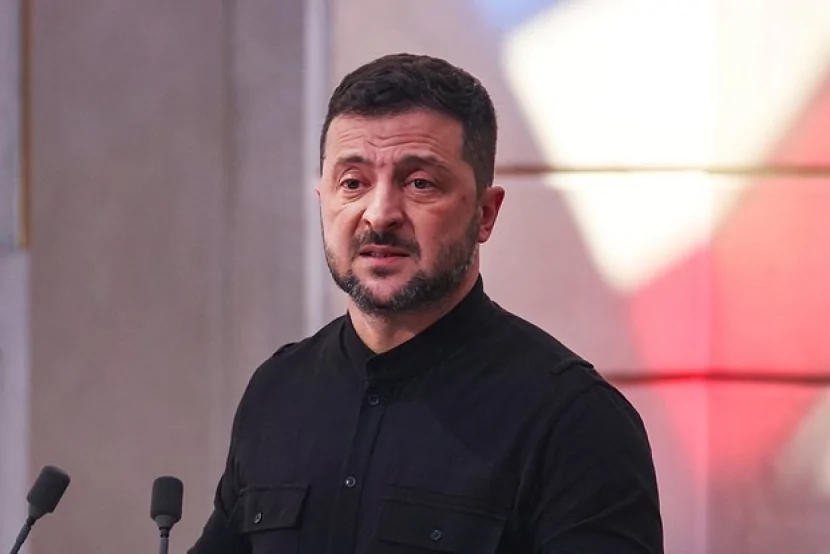 Zelenski: Macarıstan Ukraynanın Aİ-yə daxil olmasına mane olur