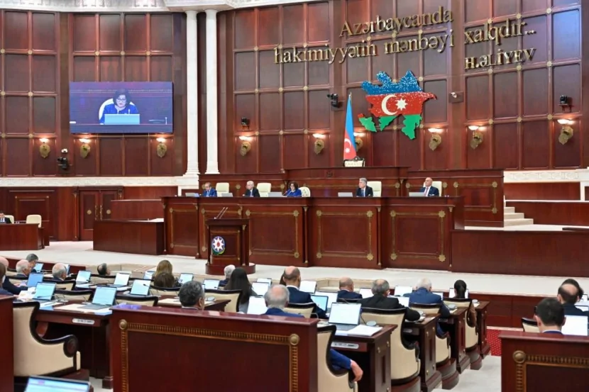 Milli Məclisin xüsusi iclası keçirildi