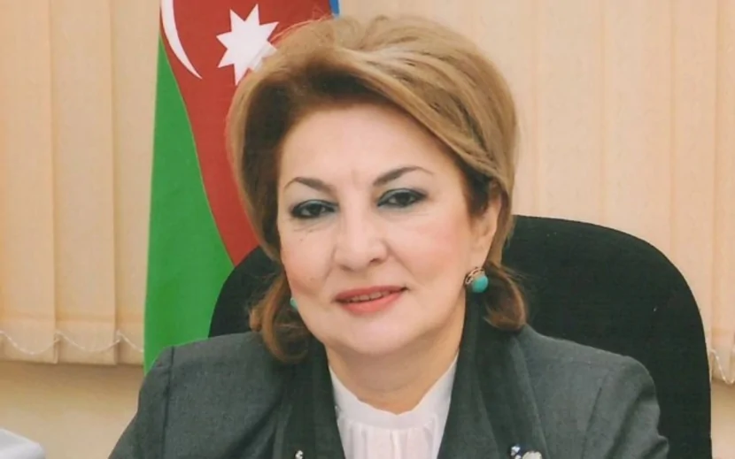 Məktəb direktoru işdən çıxarıldı