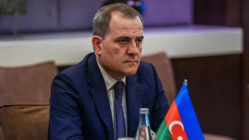 Ceyhun Bayramov Qətərə səfərə etdi