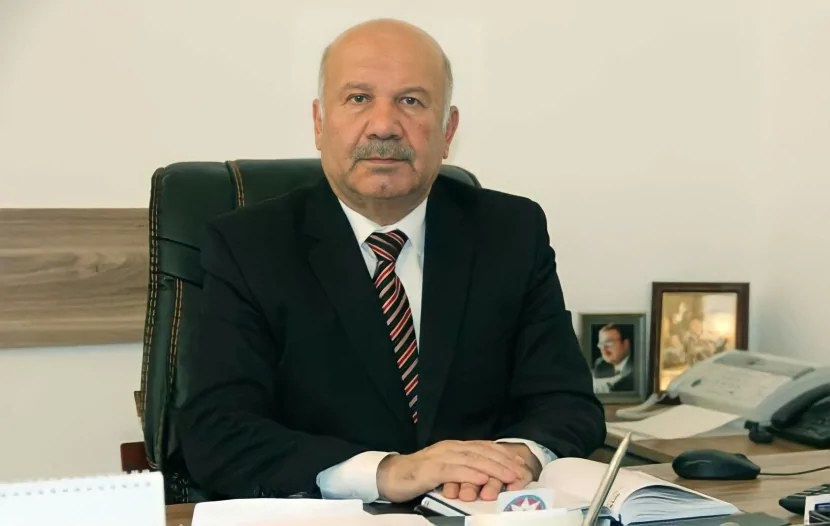 Millət vəkili bəzi nazirləri TƏNQİD ETDİ