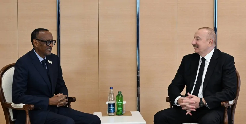 Prezident rəsmi Ruanda Respublikasının Prezidenti ilə görüşündən paylaşım edib (VİDEO)
