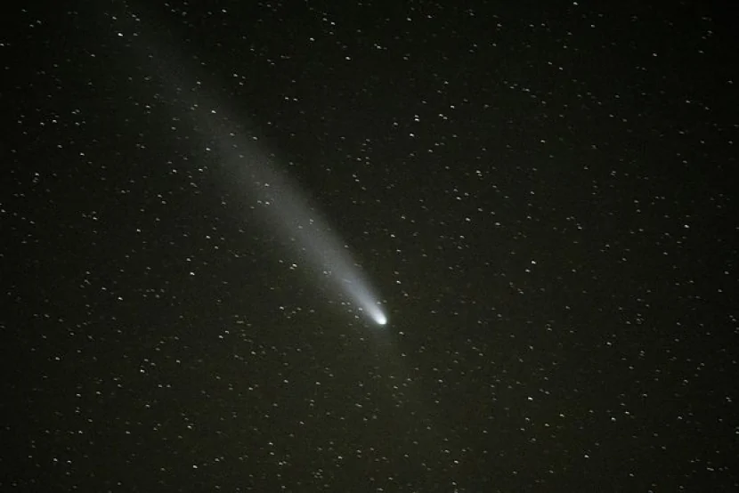 Astronomlar Yerlə yaxınlaşan kometa barədə xəbərdarlıq edirlər