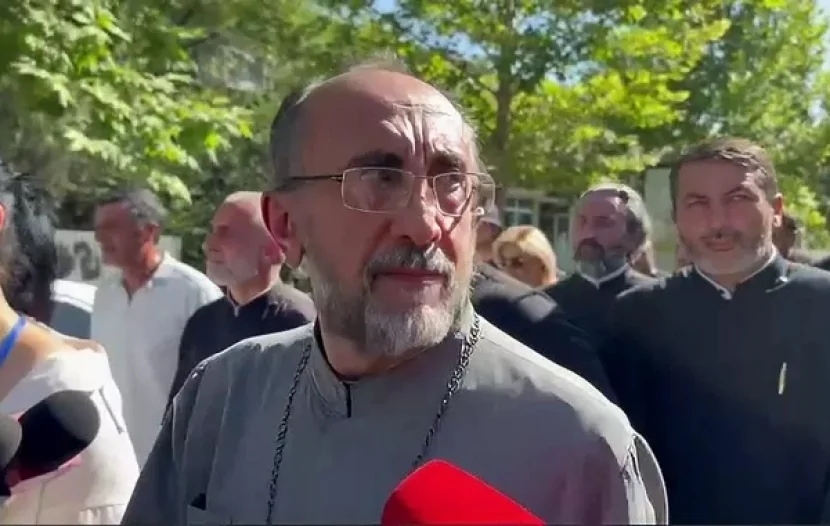 Məhkəmə erməni arxiyepiskopu həbsdə SAXLADI