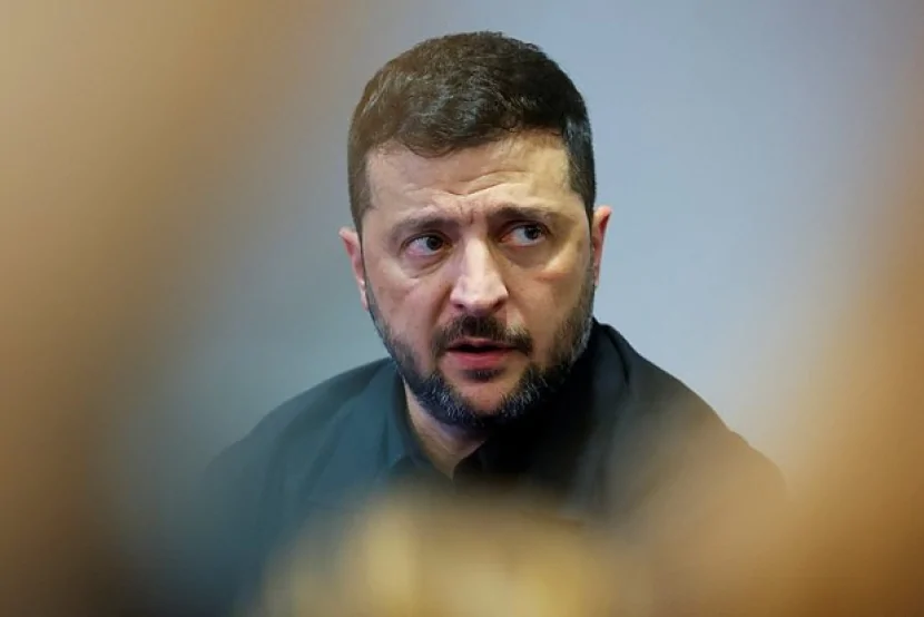 Zelenski prezidentlikdən istefa şərtlərini açıqladı