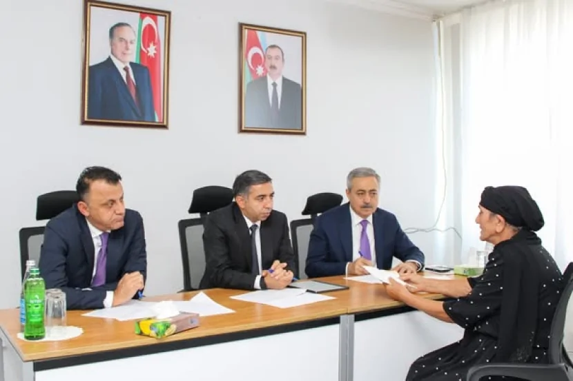 Zaur Əliyev Kürdəmir, Ucar və Zərdab rayon sakinlərini qəbul edib